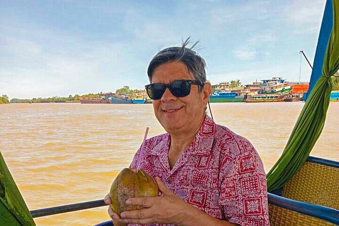 Private Tour - Mekong Delta 'My Tho' with Cooking Class 1 Day - Vinh Trang Pagoda: a 100-year-old calm moment