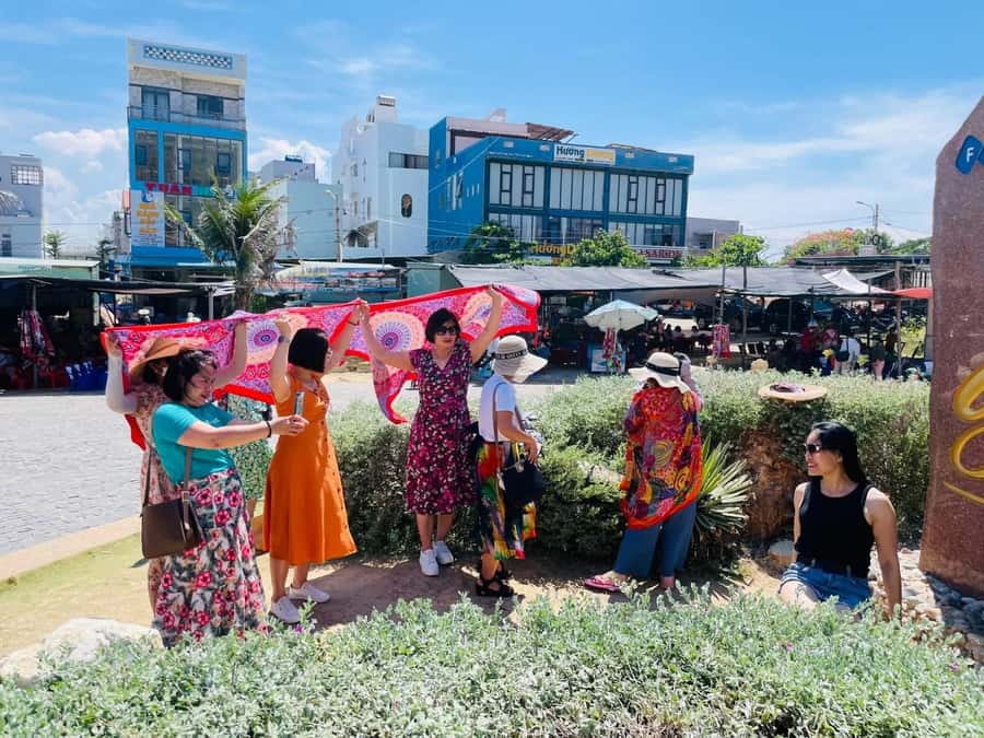 Quy Nhon Island Day Tour: Ky Co Beach, Eo Gio - Who this tour suits best, and who should skip it