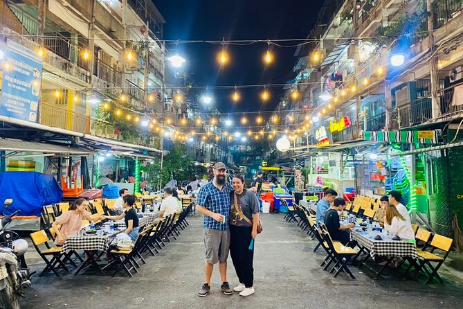 Saigon by Night: Private Street Food Walk You Can’t Miss - Vietnamese pizza, seafood challenge, and a make-your-own banh mi moment