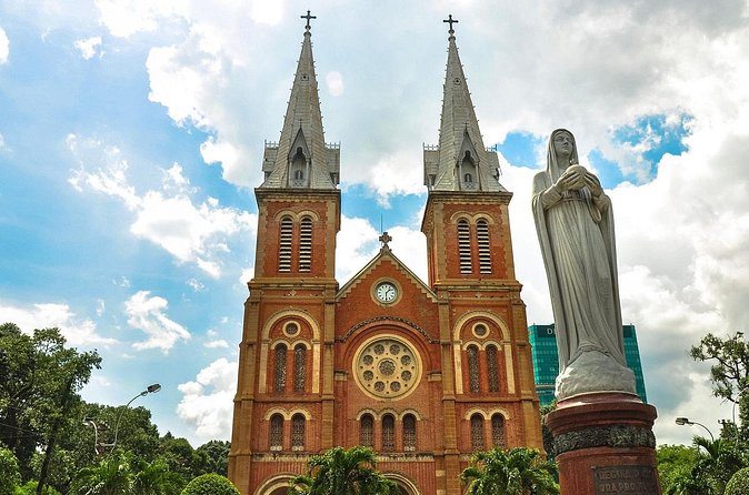 Saigon City Half-Day Tour – Small Group Max 12 Guests - Notre-Dame Cathedral and the Central Post Office area