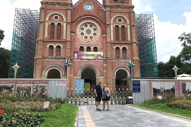 Saigon City Highlights: Half-Day Private Tour by Car - Hotel Pickup, Air-Conditioned Car, and Real-World Timing