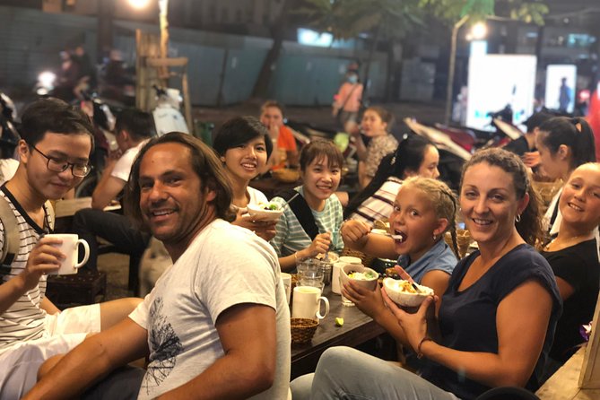 Saigon Evening Food Tour by Scooter - Why a 6:00 pm Scooter Food Tour Works So Well in Ho Chi Minh City