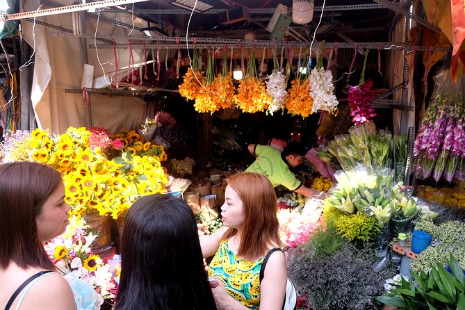 Saigon Morning Excursion by Scooter - Chinatown Streets: Medicine Street, Ornamental Fish, and Lantern Market Mood