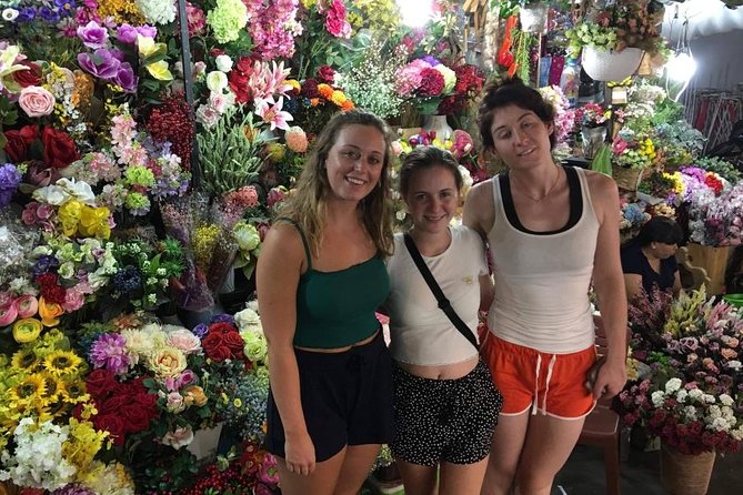 Saigon Night Scooter Experience And Local Food - The 5:30 PM Start: How the Timing Works