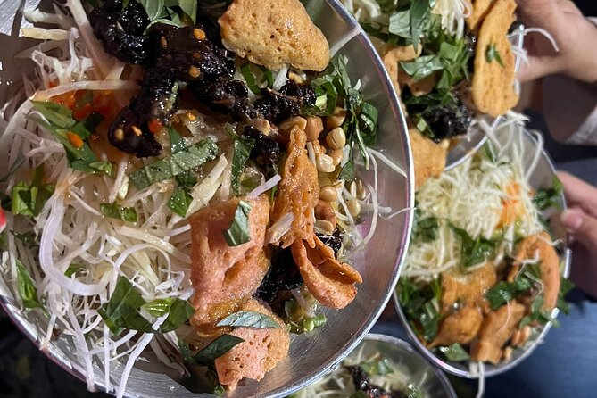 Saigon Street Food By Night - Foodie City Private Tour With Local Guide - The included lineup: how the menu covers Saigon street flavors