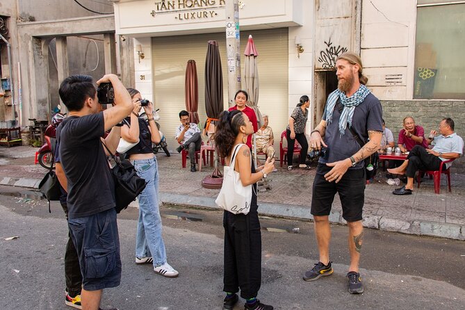 Saigon Street Photography Experience - Saigon street photography and the value of a pro-led morning