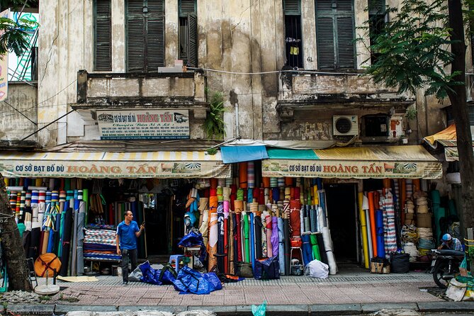 Saigon Street Photography Experience - Buddhist temple time: quiet scenes with strong light