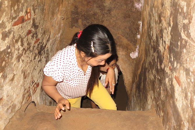 Small-Group 1-Day Tour: Cu Chi Tunnels & Mekong Delta - Ben Tre: sampan ride, Xe Loi village exploring, and coconut candy