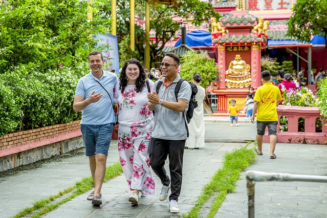 Small-group Saigon City Tour: 4-Hour Must-see Iconic Landmarks - Jade Emperor Pagoda: religion, craftsmanship, and a change of pace