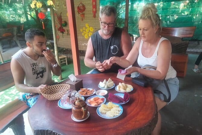 Small group tour Mekong Delta Full day - The Ride Out: 1.5 Hours by Air-Conditioned Bus