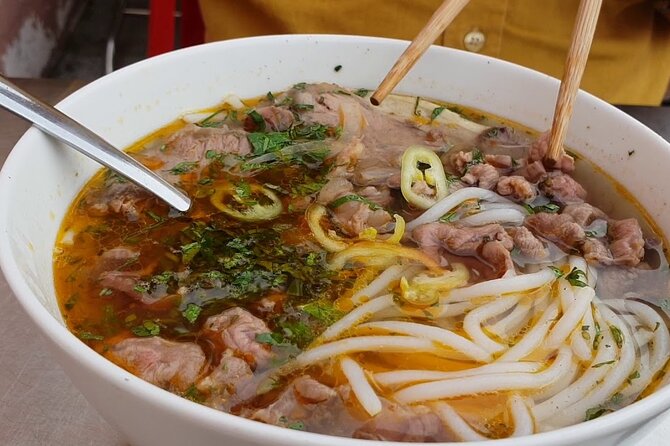 Super Niche Walking Street Food Tour in Ho Chi Minh City - Why This Saigon Street Food Walk Works So Well