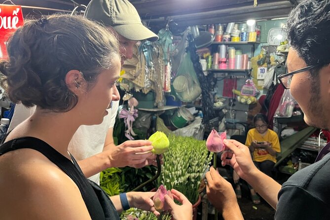 Traditional cuisines through the top local restaurants in Saigon - Stop 3b: Ho Thị Kỷ Flower Market, Saigon’s Wholesale Side