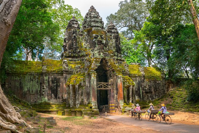 Vietnam And Cambodia At Glance in 9 Days - Ho Chi Minh City Arrival, Then the River Gets Control of the Story