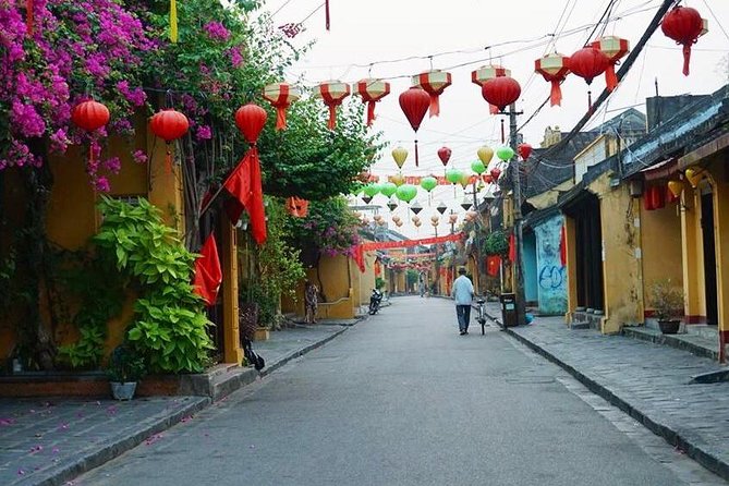 Vietnam Tour from the South to the North in 10 Days 9 Nights - Arriving in Ho Chi Minh City, then getting to the heart of the story