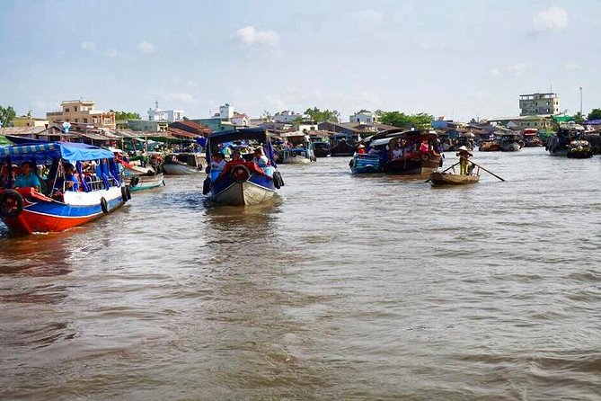 Vietnam Tour from the South to the North in 10 Days 9 Nights - Halong Bay overnight cruise: caves, kayaking, and morning light
