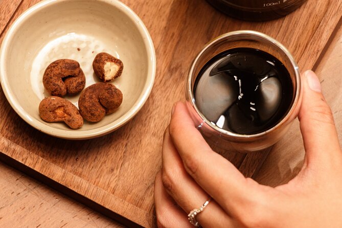 Vietnamese Coffee & Culture Exploration in Hồ Chí Minh City - Logistics that matter on day-of