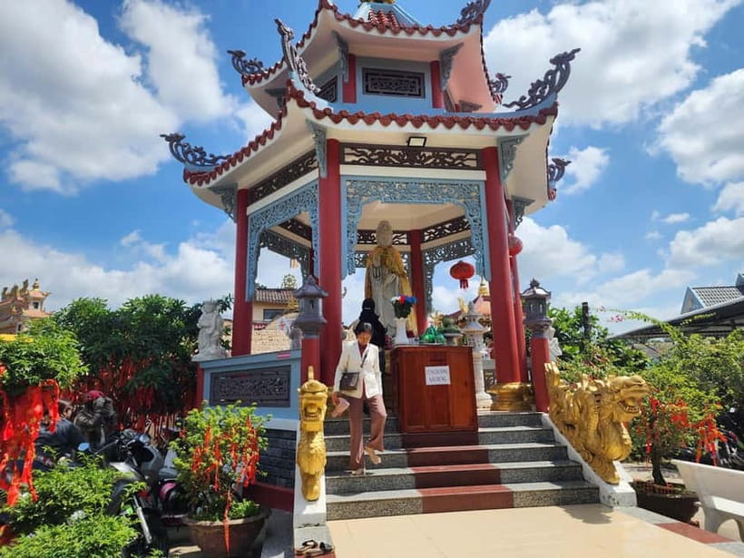 VIP Tour Authentic Mekong Delta & Local pagoda by SpeedBoat - Tuk-tuk village road ride and coconut candy family business