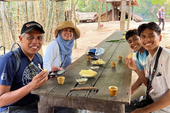 VIP Tour: Cu Chi Tunnels Half Day | Option: Real Shooting Guns - Getting there from District 1, and what the timing really means