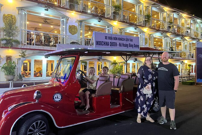 Water Puppet Show-Cyclo & Dinner On Cruise in Ho Chi Minh City - Stop 2: Dinner cruise on the Saigon River from Bến Bạch Dằng