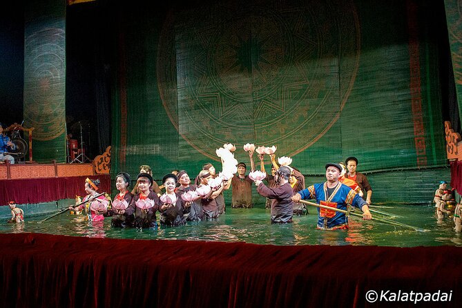 Water Puppet Show Plus Sightseeing By Cyclo and Saigon Dinner Cruise - Saigon River dinner cruise: a meal plus river views
